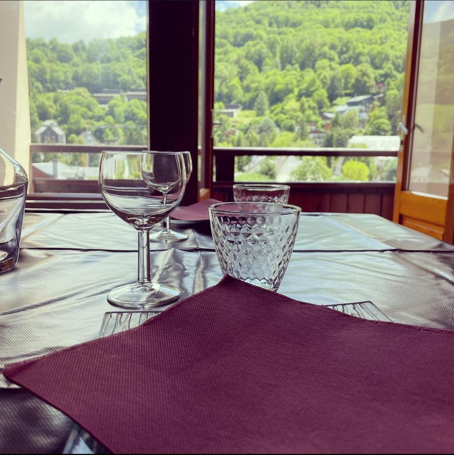 Appartement 58 M2 Avec Piscine Interieure Vue Montagne Centre Village , Parking Prive Saint-Lary-Soulan Exterior foto